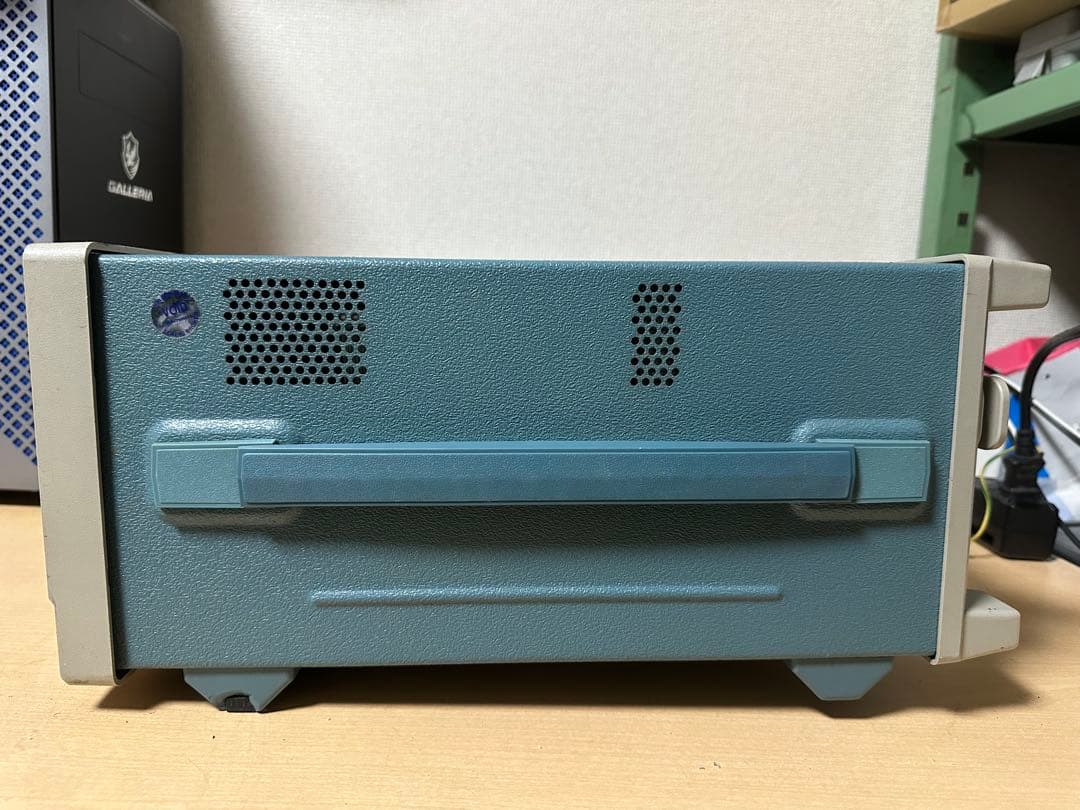 M*u様 Tektronix TDS 820 デジタルオシロスコープ中古