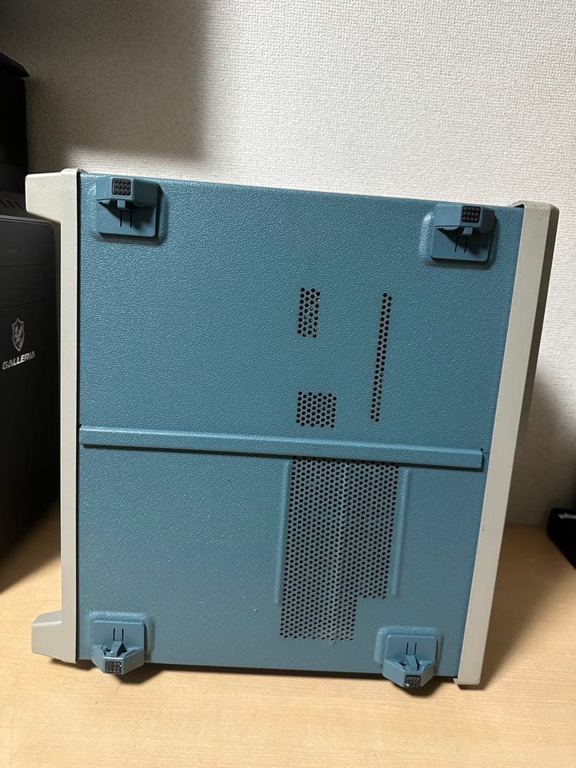 M*u様 Tektronix TDS 820 デジタルオシロスコープ中古