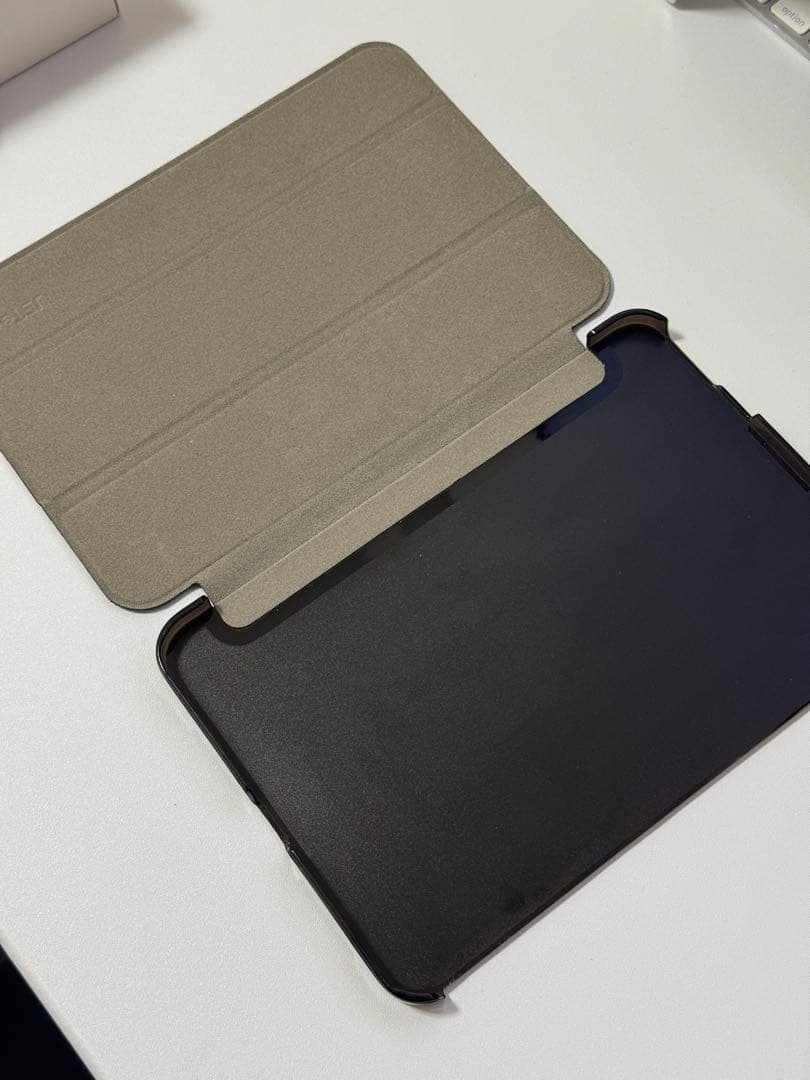 Apple iPad mini 第7世代256GB スペースグレー 本体