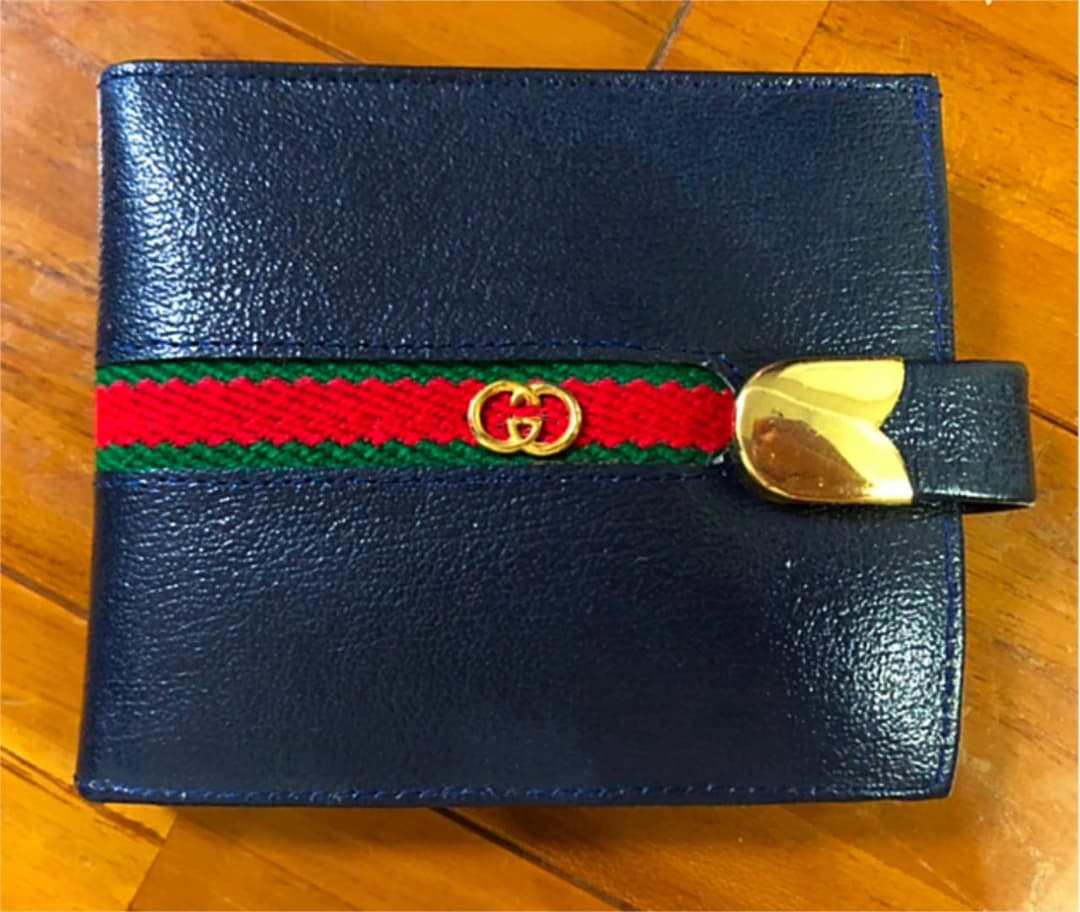 GUCCI 折り財布 美品 ネイビー