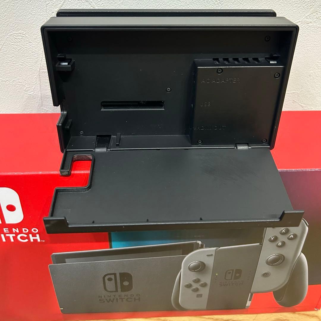 2021年購入　Nintendo Switch 本体 グレー 付属品完備