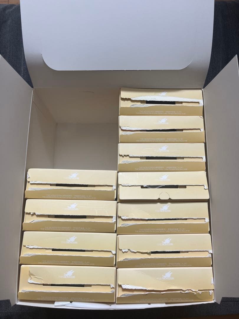 PIN FOR LOVE (A-M) イニシャルラブブ