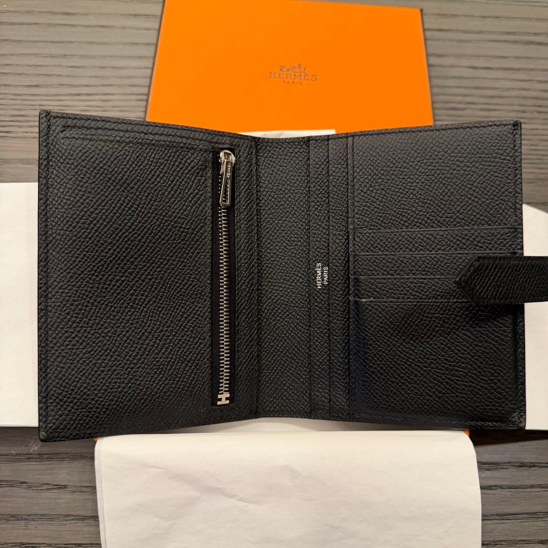 エルメス　HERMES ソーブラック ベアンコンパクト二つ折り財布 箱付き