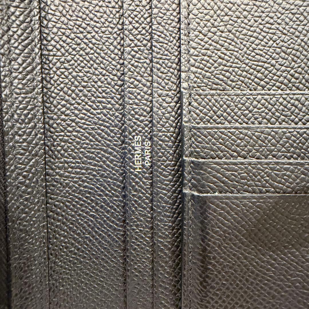 エルメス　HERMES ソーブラック ベアンコンパクト二つ折り財布 箱付き