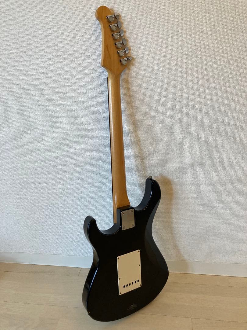 YAMAHA PACIFICA ギター