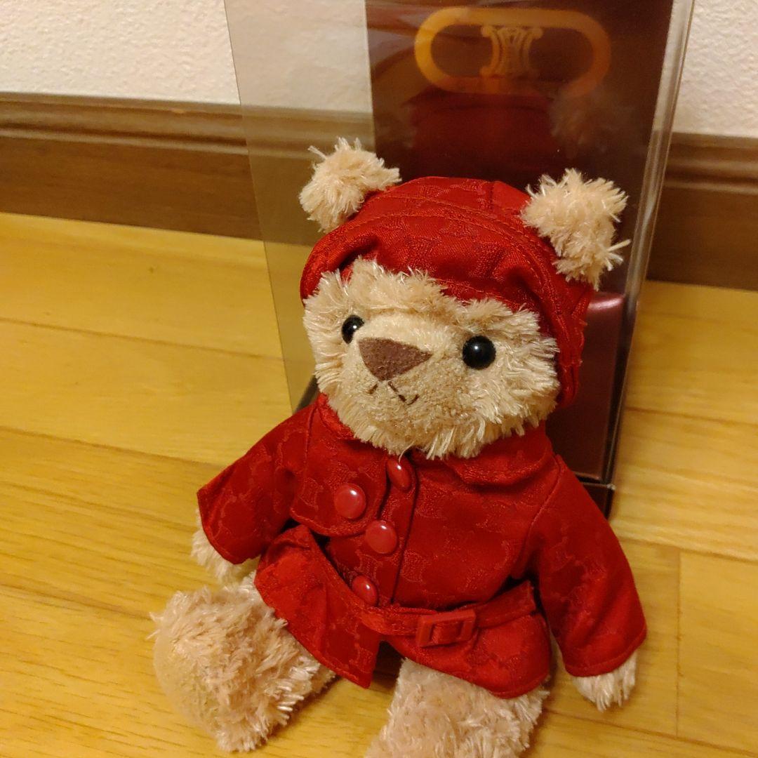 セリーヌ　　セリーヌのレッドコートベア