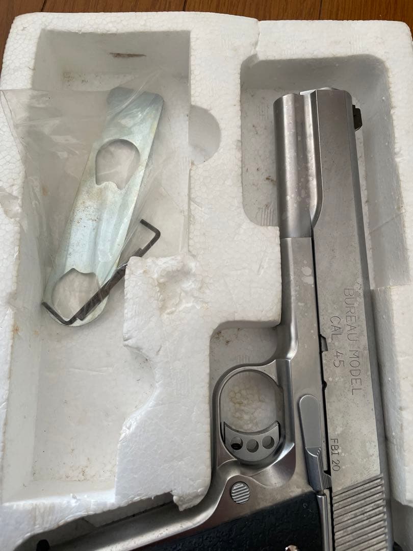 MGC 新日本模型　FBISPECIAL ガスブローバック　ガスガン　ガバメント