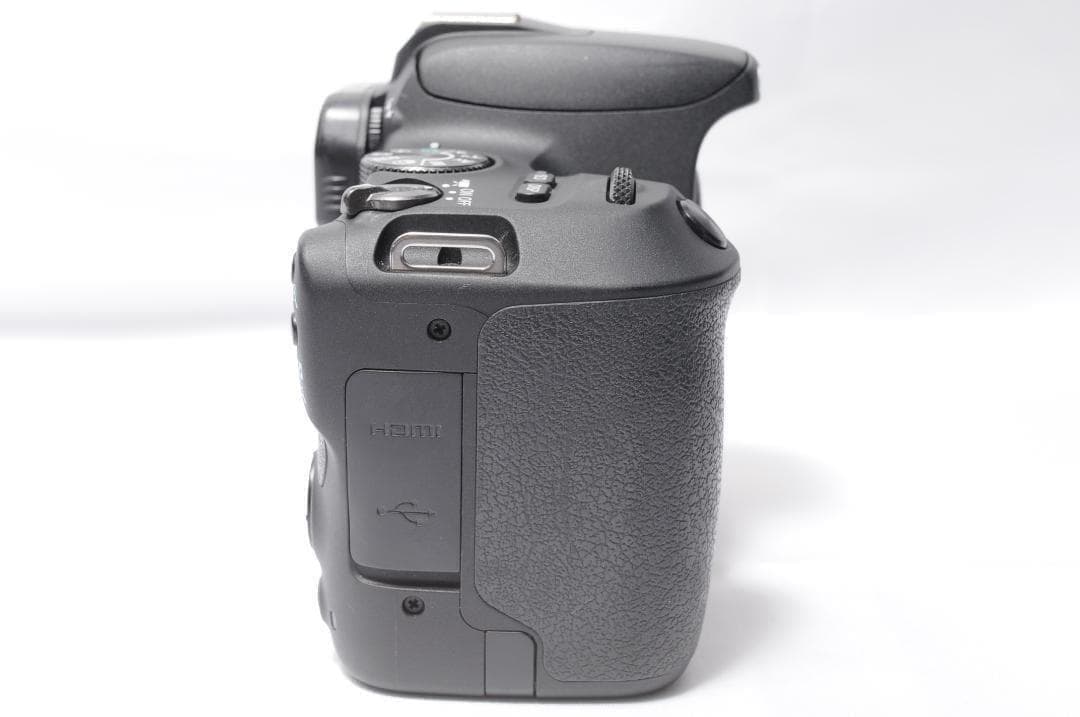 ✨Canon Kiss X9✨スマホ転送❣️自撮り❣️高速AF❣️Wi-Fi❣️美品❣️