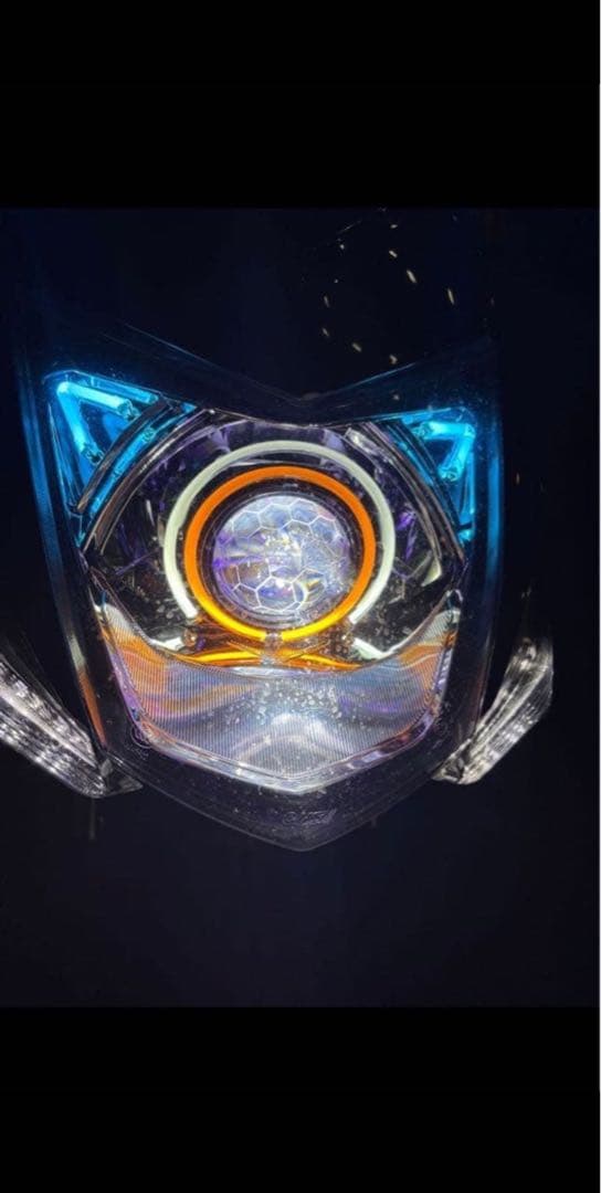 シグナスx3型デビルアイ　ヘッドライト