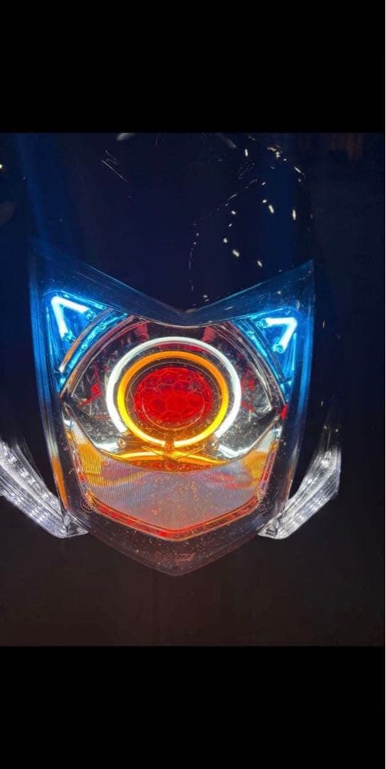 シグナスx3型デビルアイ　ヘッドライト