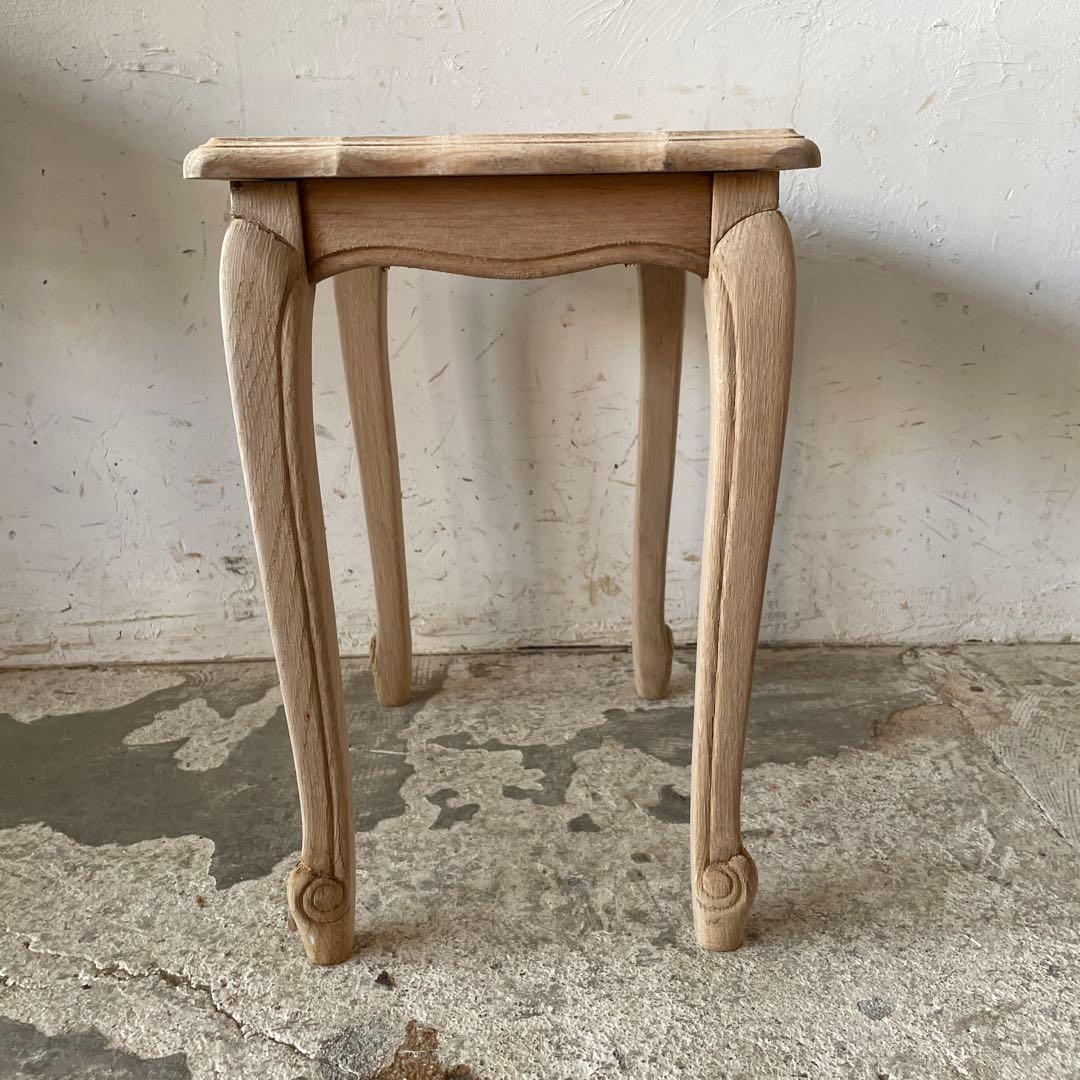 ガラストップサイドテーブル ガラストップベッドサイドテーブル　小　猫脚　剥離