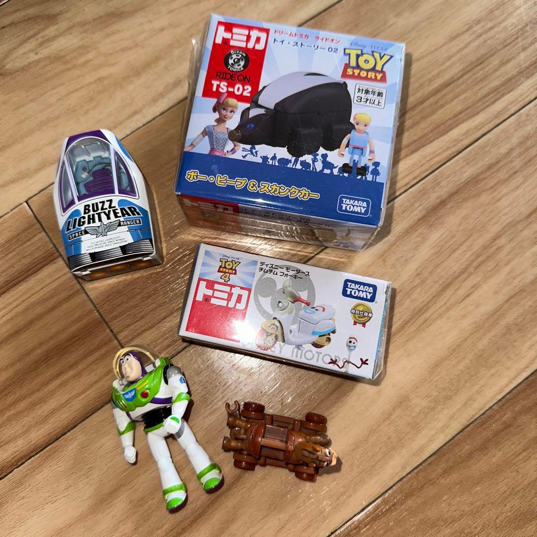 新品同様トイストーリー　トミカセット　アンディルーム　・ピザプラネットトラック