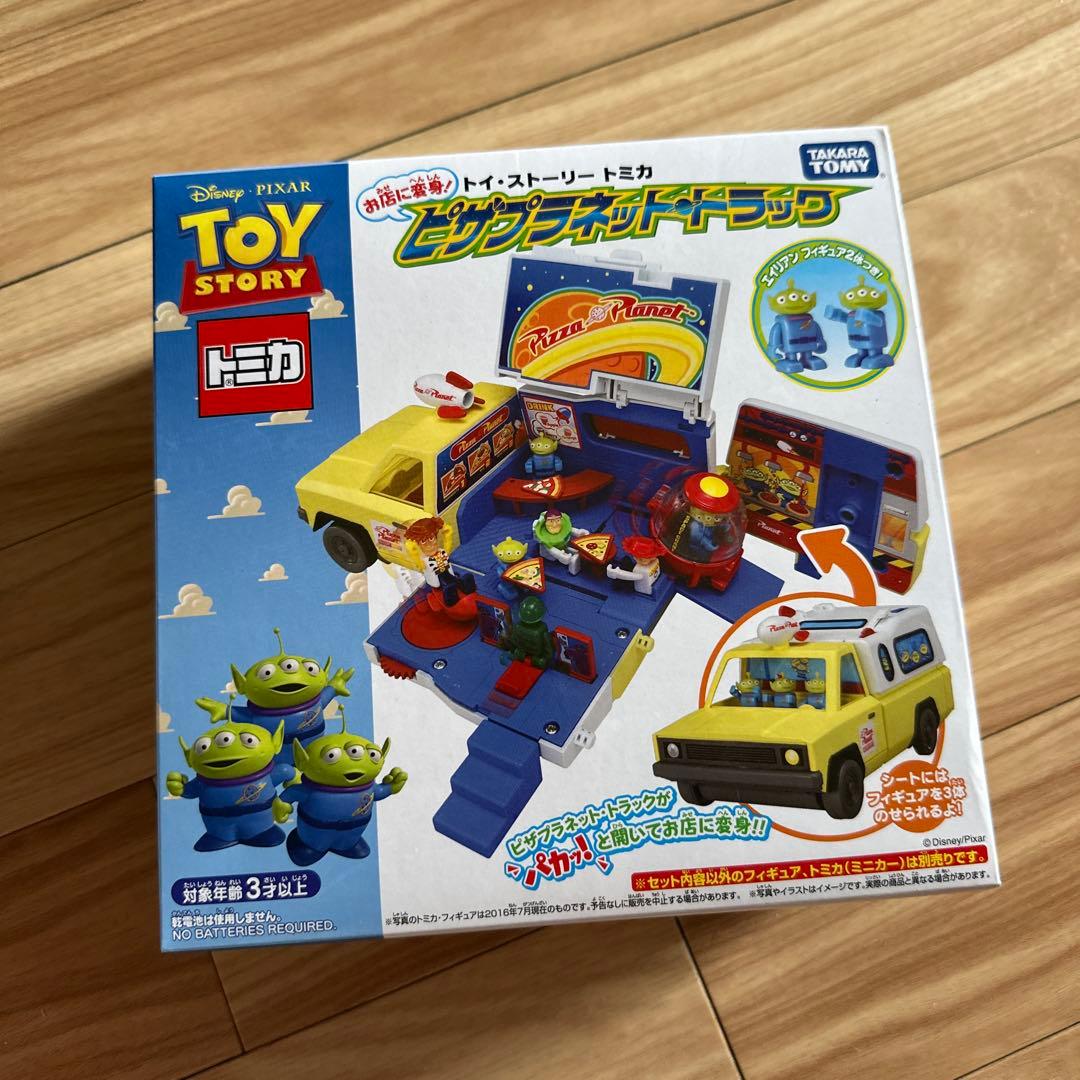 新品同様トイストーリー　トミカセット　アンディルーム　・ピザプラネットトラック