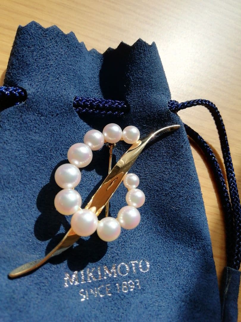 ミキモトブローチk18イエローゴールド愛子様着用✾問い合わせ殺到完売品