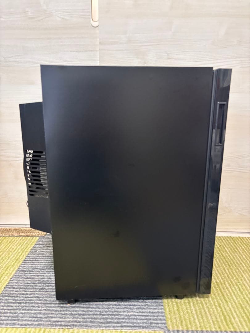 美品　送料無料！Lefier 電子式 ワインセラー LW-S12 40L 家庭用