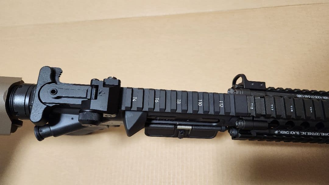 とり　東京マルイ　MK18 MOD1 ガスガン　予備マガジン2本つき