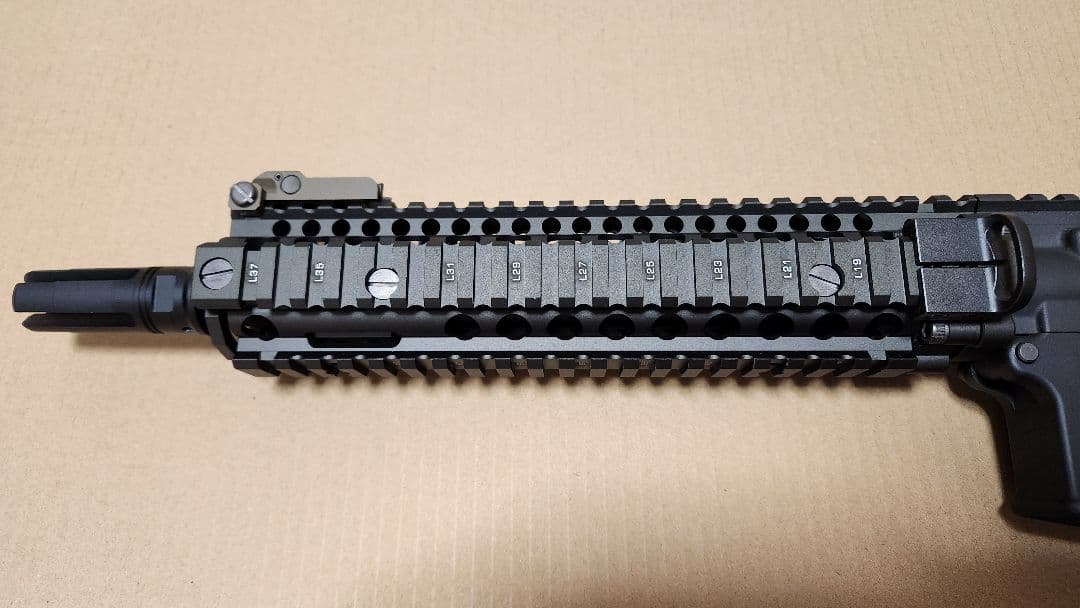 とり　東京マルイ　MK18 MOD1 ガスガン　予備マガジン2本つき