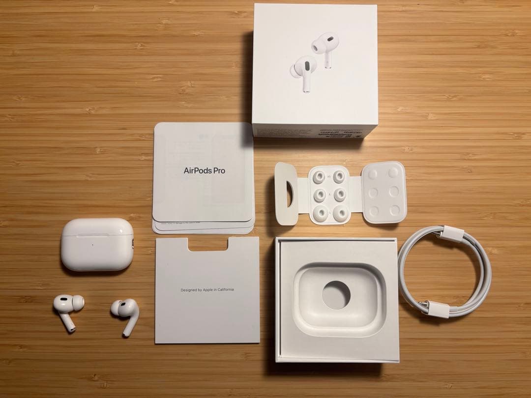 【美品】AirPods Pro（第2世代）Lightningモデル