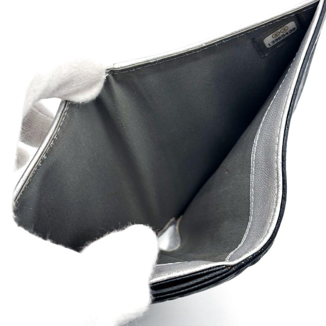 【美品✨】シャネル 財布 カメリア 型押し Wホック 二つ折