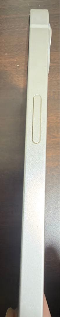 iPhone 13 本体　スターライト128GB