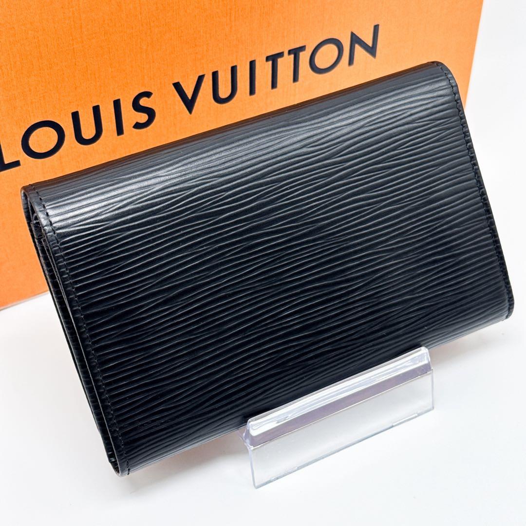 ルイヴィトン エピ ポルトフォイユ トレゾール 二つ折り財布 黒 ブラック