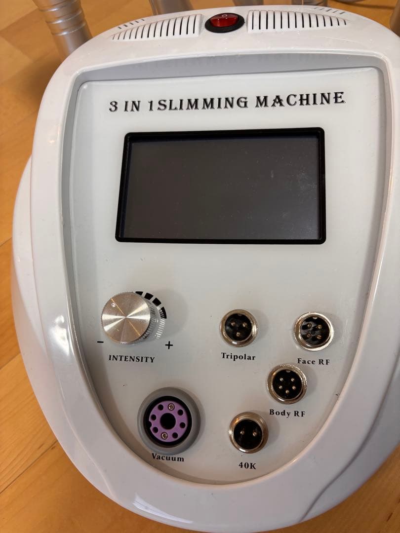 【1/20までお値下げ！】業務用40khzキャビテーション&ラジオ波 正規品