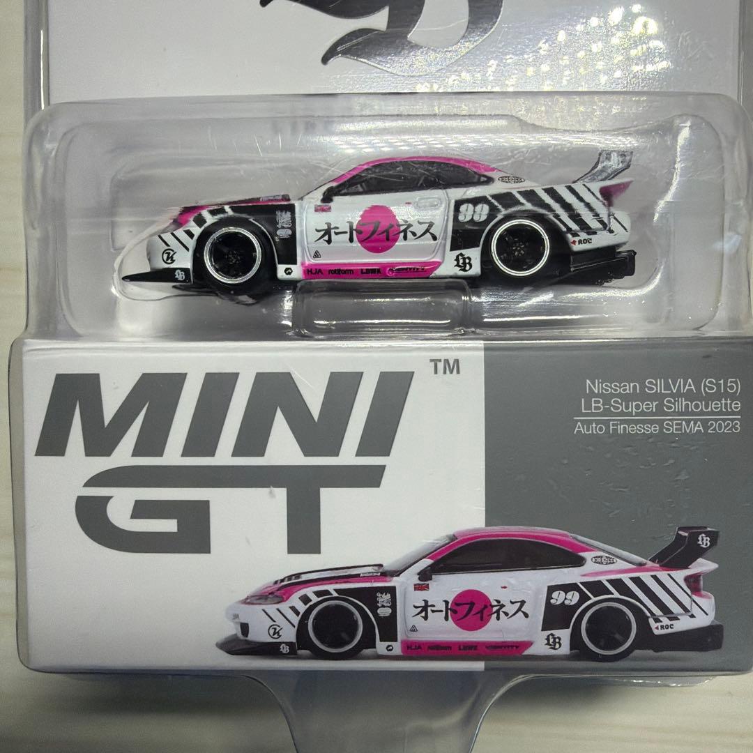 MINI GT 日産シルビア(S15) LBスーパシルエット 限定版