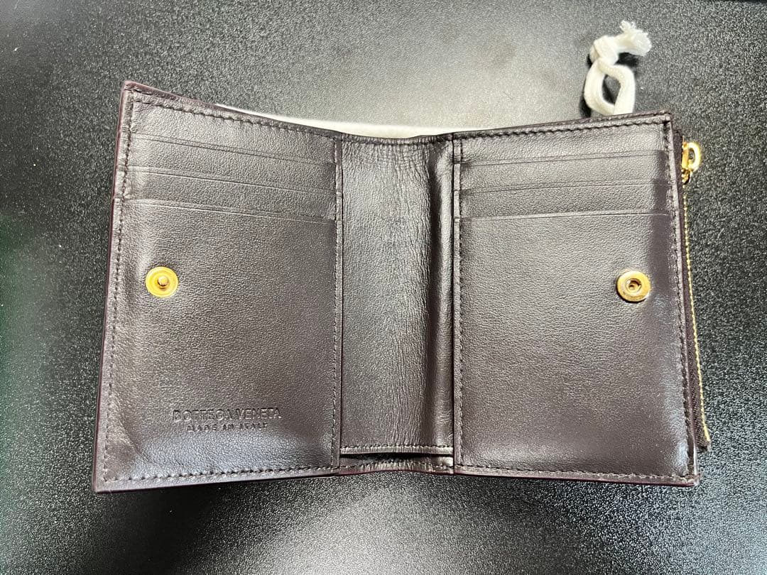 ボッテガヴェネタ イントレチャート スモール 二つ折りウォレット