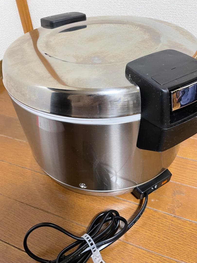 新品同様＊業務用タイガー炊飯ジャー・保温ジャー