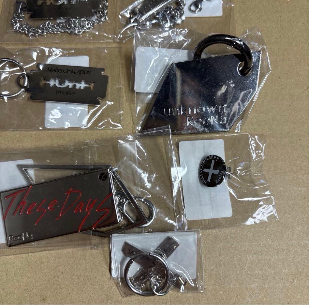 ReoNa アクセサリー グッズ ネックレス ピアス ストラップ DVD レオナ