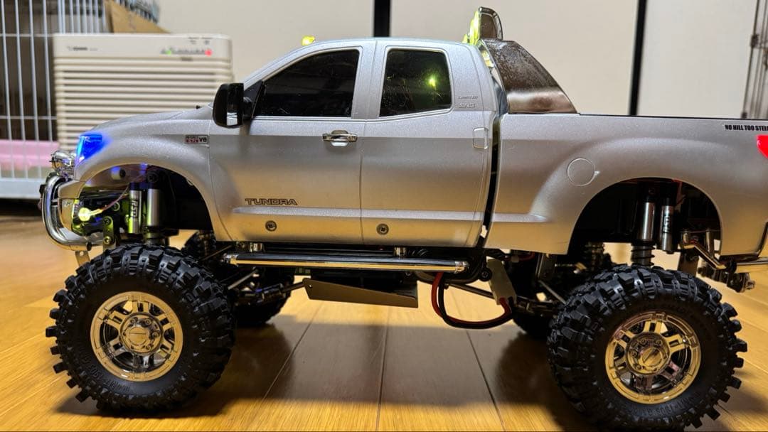 TAMIYA タミヤ　タンドラカスタム　リフトアップ　プロポ付き　ラジコン