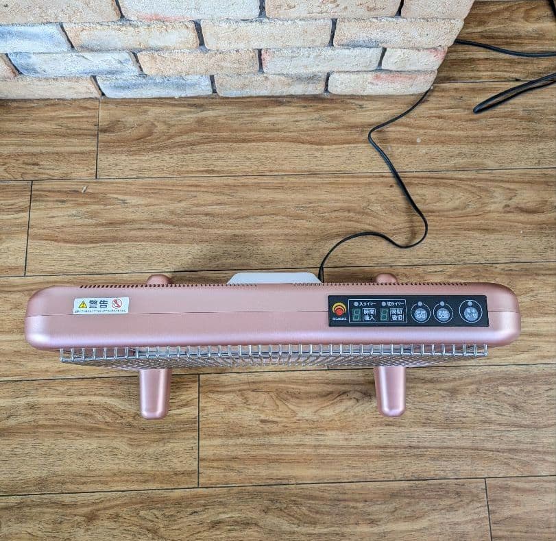 美品　サンルミエ E800L-TM3 タイマー付　遠赤外線暖房器　ピンク