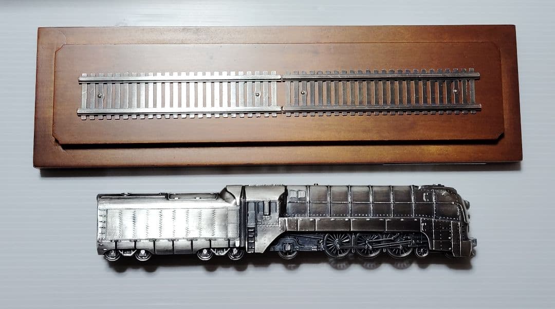 鉄道模型 パシナ 特急 「あじあ号」牽引 蒸気機関車 満鉄 スケール1/90