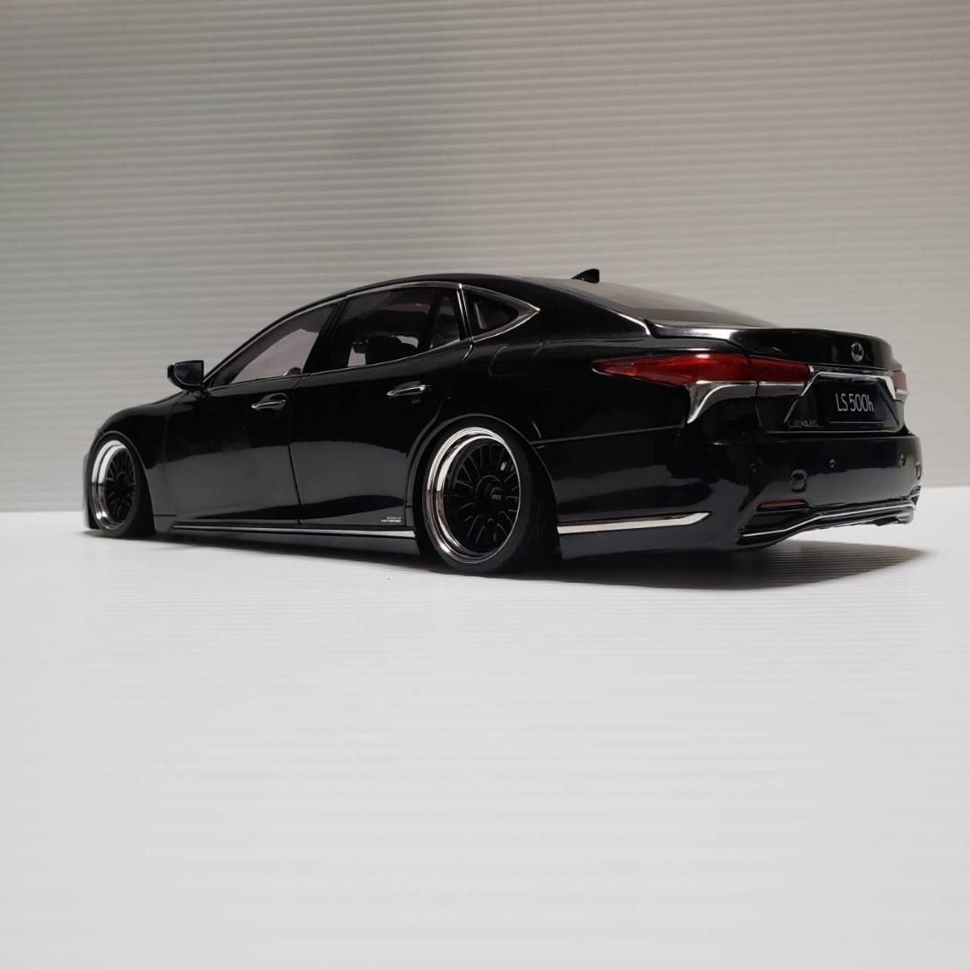 1/18　レクサス LS500h　カスタム
