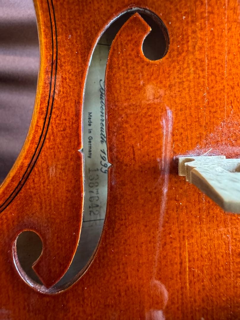 Vivienne⚠️バイオリン4/4 カールヘフナー　KH２０２