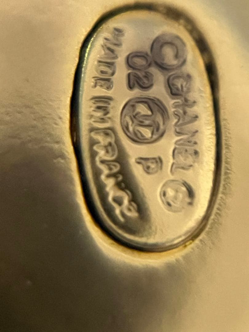 専用　CHANEL シャネル ハンガーモチーフ ブローチ 02P グリポア