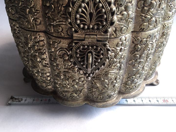 孔雀　タイ シルバー細工