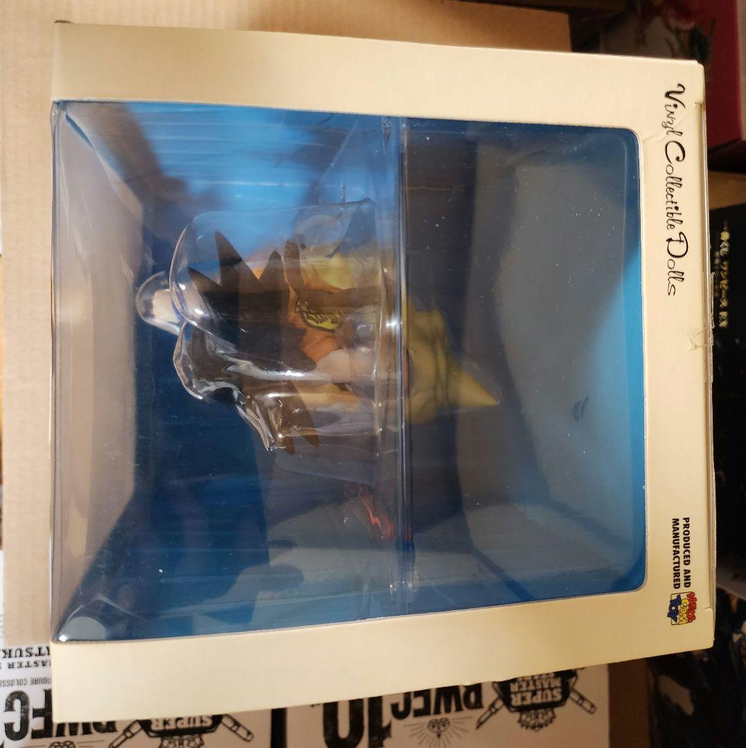 ドラゴンボール 孫悟空 フィギュア　メディコム•トイ