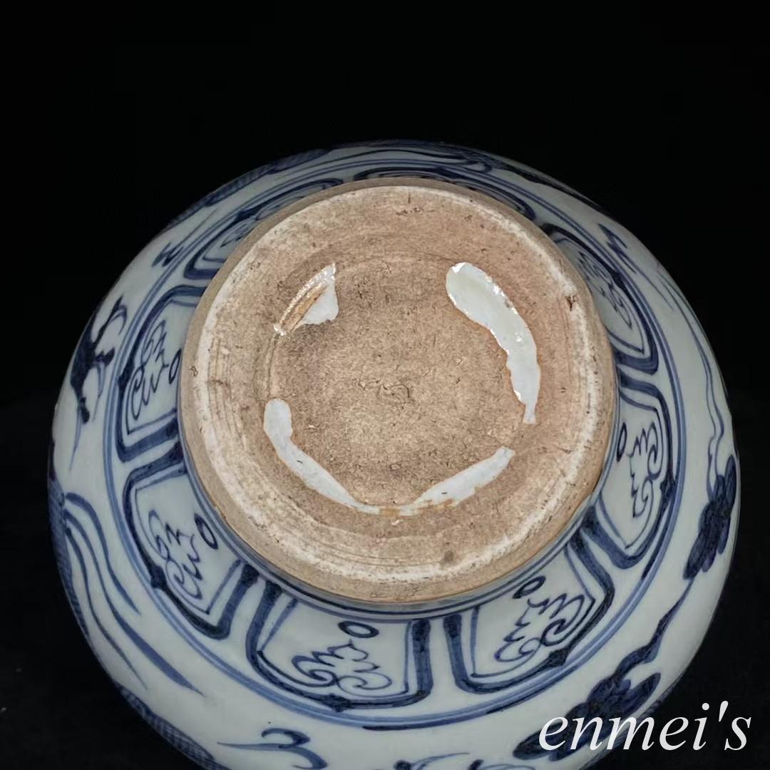 中国古美術・元款青花龍紋荷葉罐・青花磁・純手描き・陶芸・花瓶・文房具・置物・書道