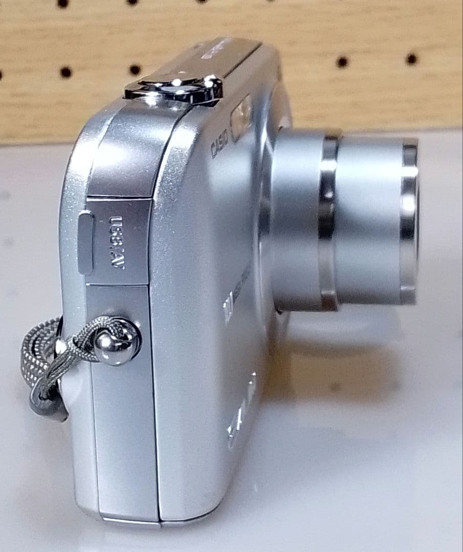 CASIO EXILIM EX-Z1050 10.1MP 中古品