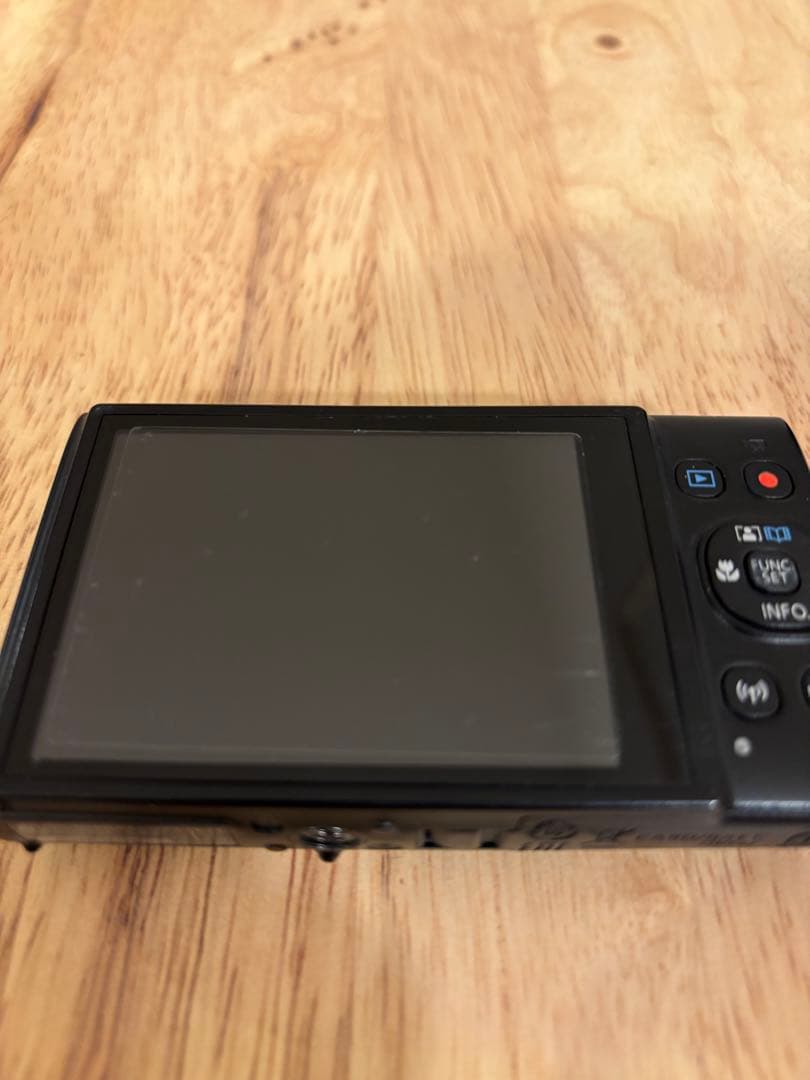 Canon IXY650 ブラック 充電器付き ジャンク品