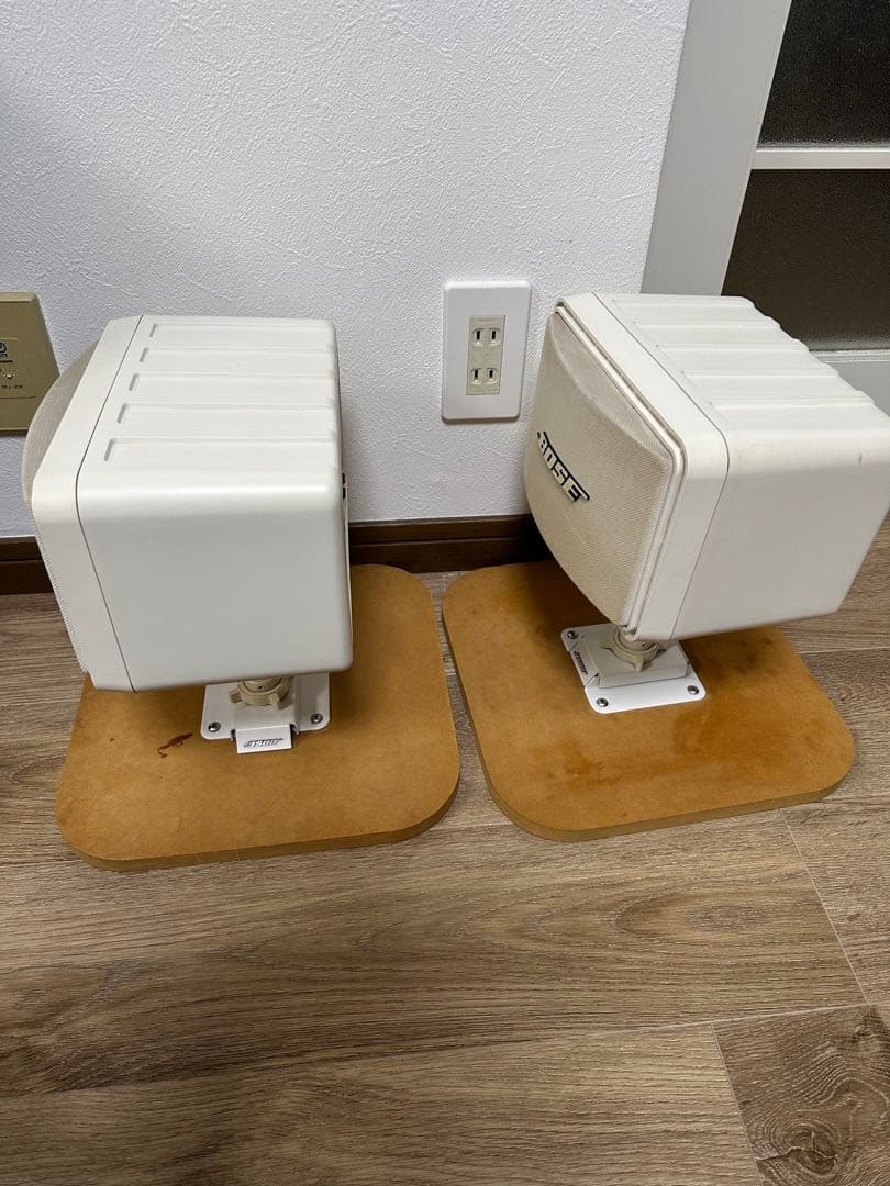 BOSE 111ADW ペアスピーカー
