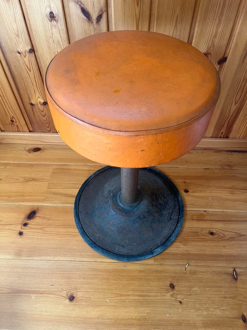 【アンティーク】回転式　丸椅子 スツール シャビー 昭和レトロ