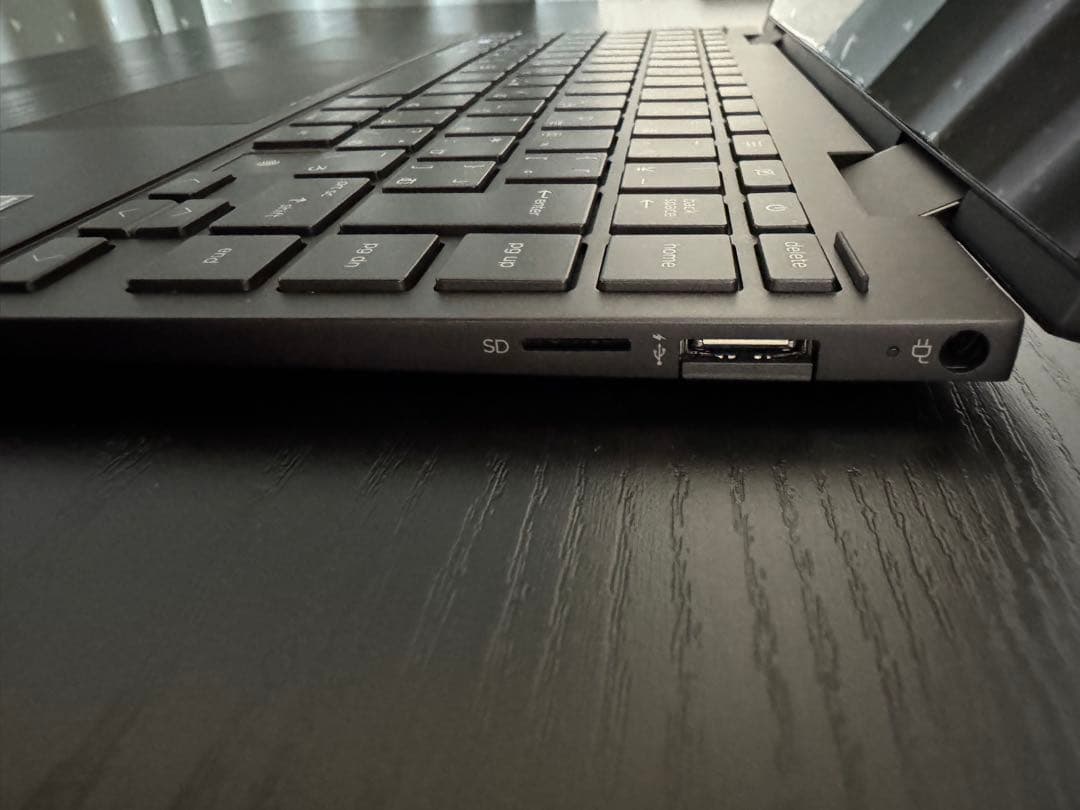 Windowsノート本体 HP ENVY x360 Convertible 13-ay0049AU