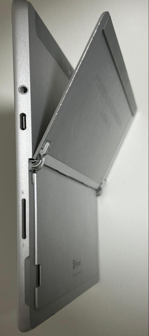 【Surface Go 4】8GB RAM・256GBストレージ・バッテリ92%