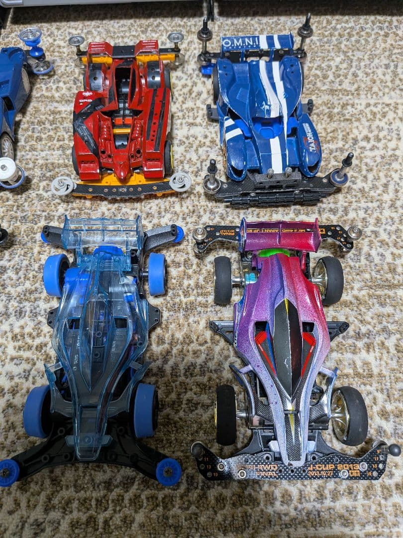 ミニ四駆 10台 +ポータブルピット3個