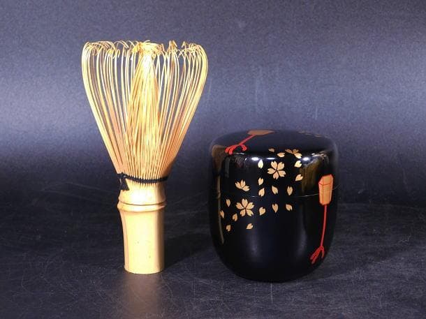 【茶道具　塗師　中村　宗尹　ぼんぼり中棗（共箱）／蒔絵　内朱】