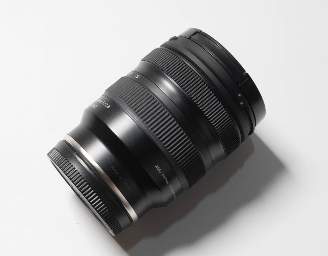 TAMRON 20-40mm F/2.8 Di III VXD★SONY E用