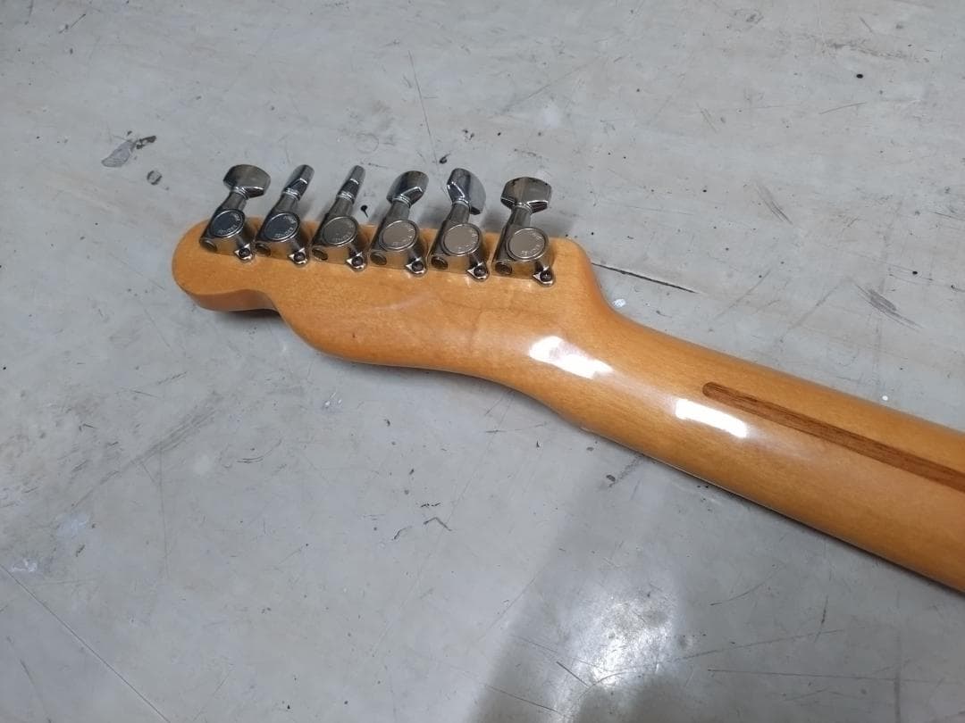 レア！Squier by Fender Telecaster SQ 1983年製