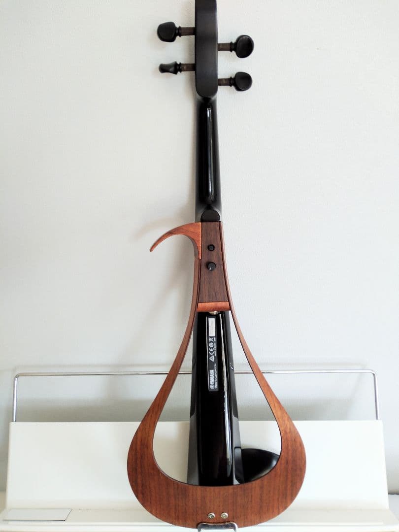 完動品■YAMAHA✧YEV104エレキヴァイオリン/サイレントバイオリン